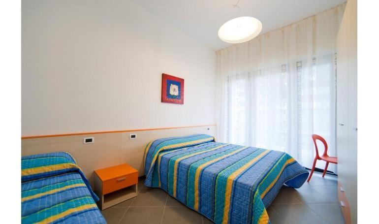 Condominio Quadrangolo-Gemini Бибионе Екстериор снимка